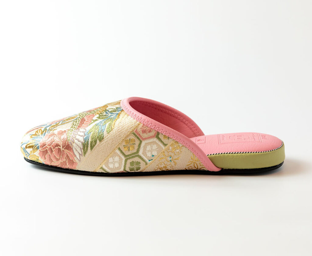 Nishijin Textile Slippers Pink ②_3