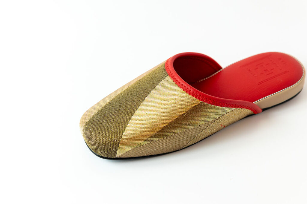 Nishijin Textile Slippers Red_2