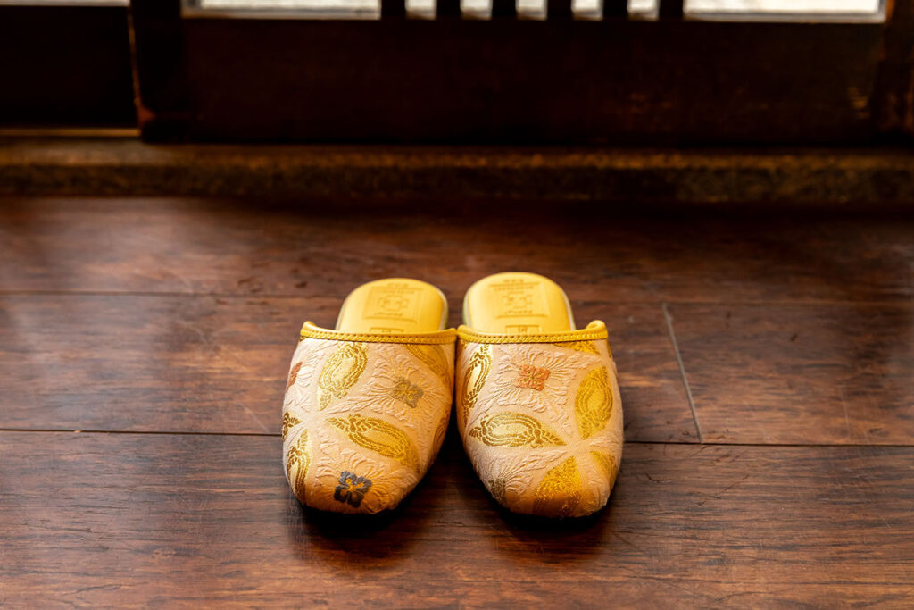 Nishijin Textile Slippers Yellow ②_5