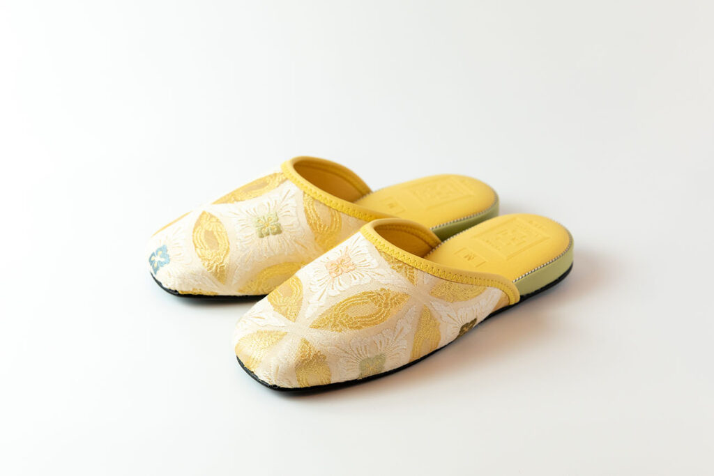 Nishijin Textile Slippers Yellow ②