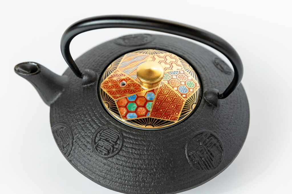 Cast Iron Teapot ①_2