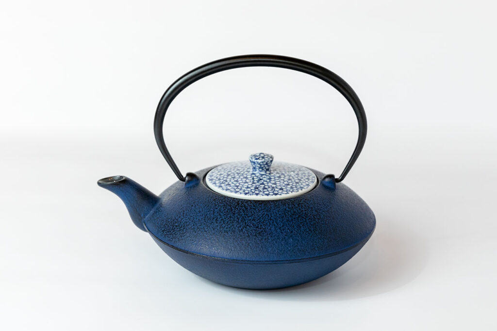 Cast Iron Teapot ➄_1